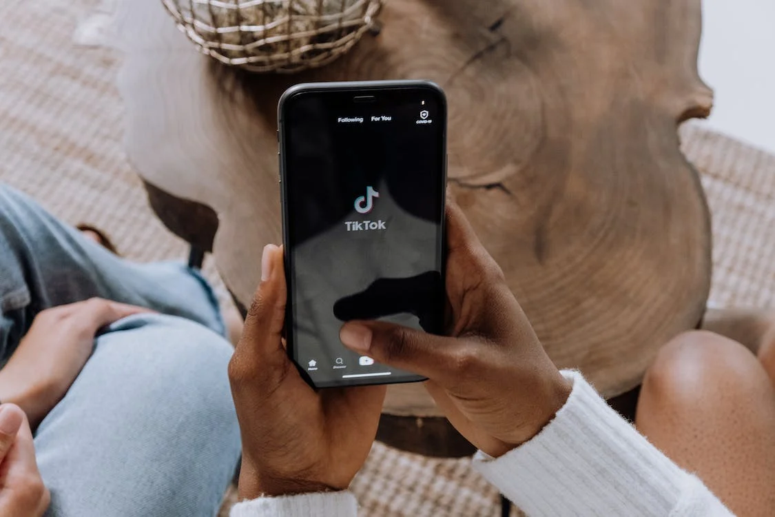 TikTok Ads for E-commerce: 5 Tips for Winning Campaigns